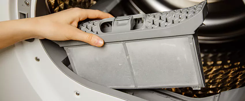 Signs Of A Clogged Dryer Lint Trap in Concord, California